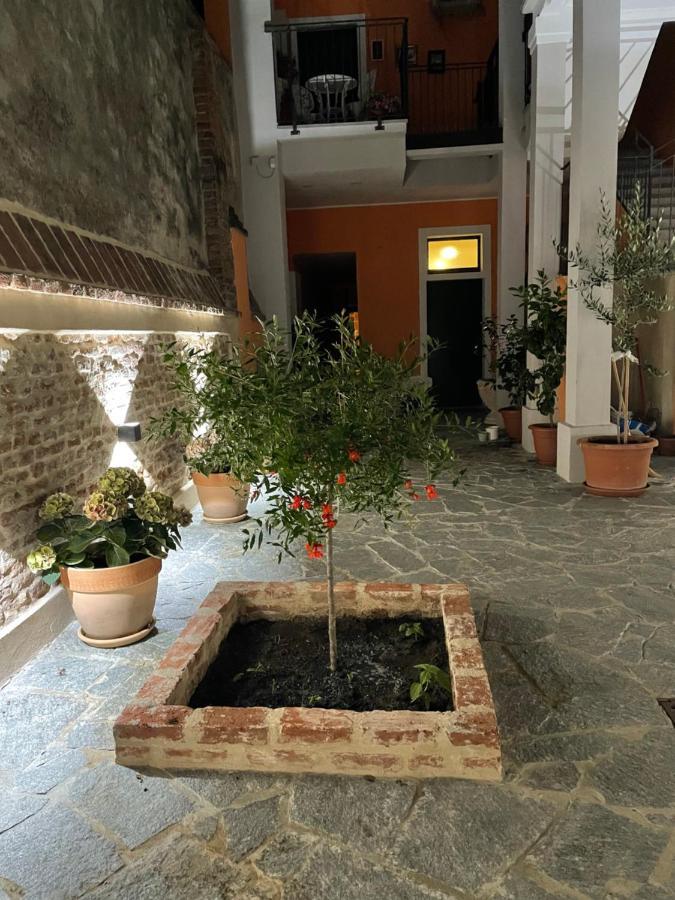 Residenza Nikol Appartamento Giulia كاسال مونفيراتو المظهر الخارجي الصورة