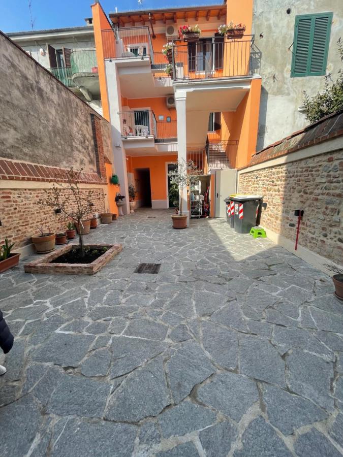 Residenza Nikol Appartamento Giulia كاسال مونفيراتو المظهر الخارجي الصورة